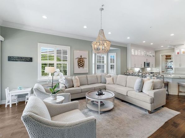 710 Bentwater CIR #204, NAPLES, FL 34108