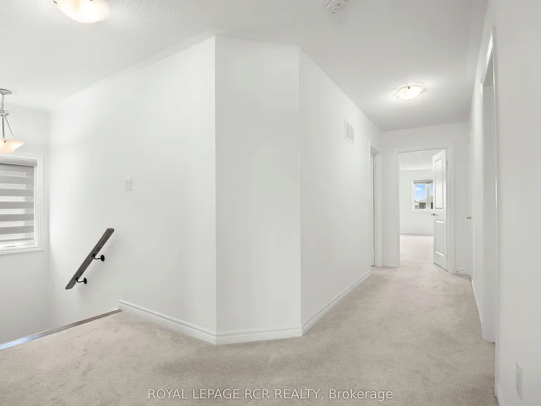 166 Seeley Ave — Photo 27