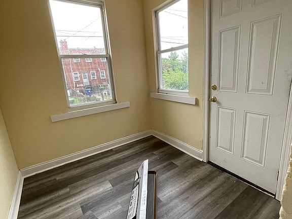 Team Room / Reading Room with door to backyard