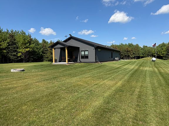 2nd image of 7582 Old Elm Rd