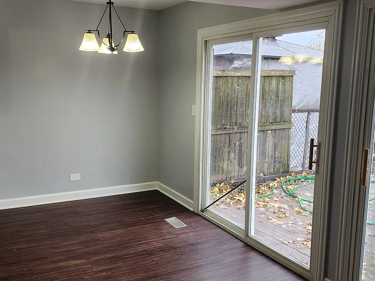 209 Coral Ct — Photo 12