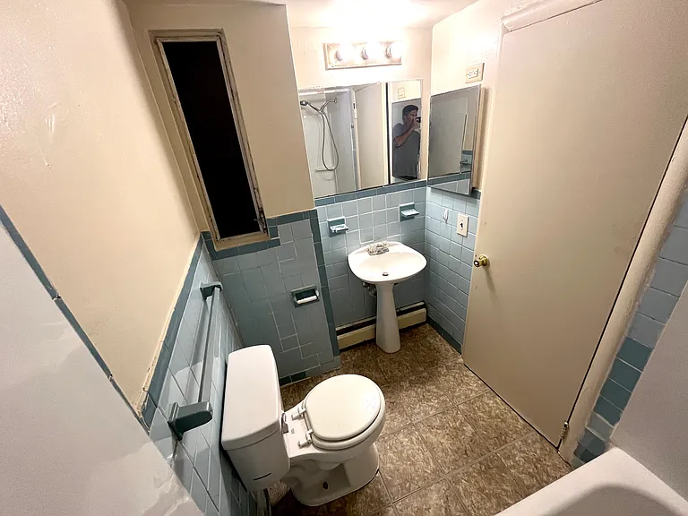 Dorann Manor Apartments — Photo 6