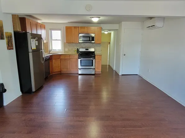 614 Wharton St Floor 3, Philadelphia, PA 19147