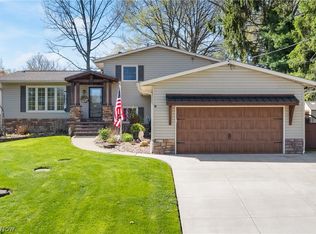 440 Moore Rd, Akron, OH 44319