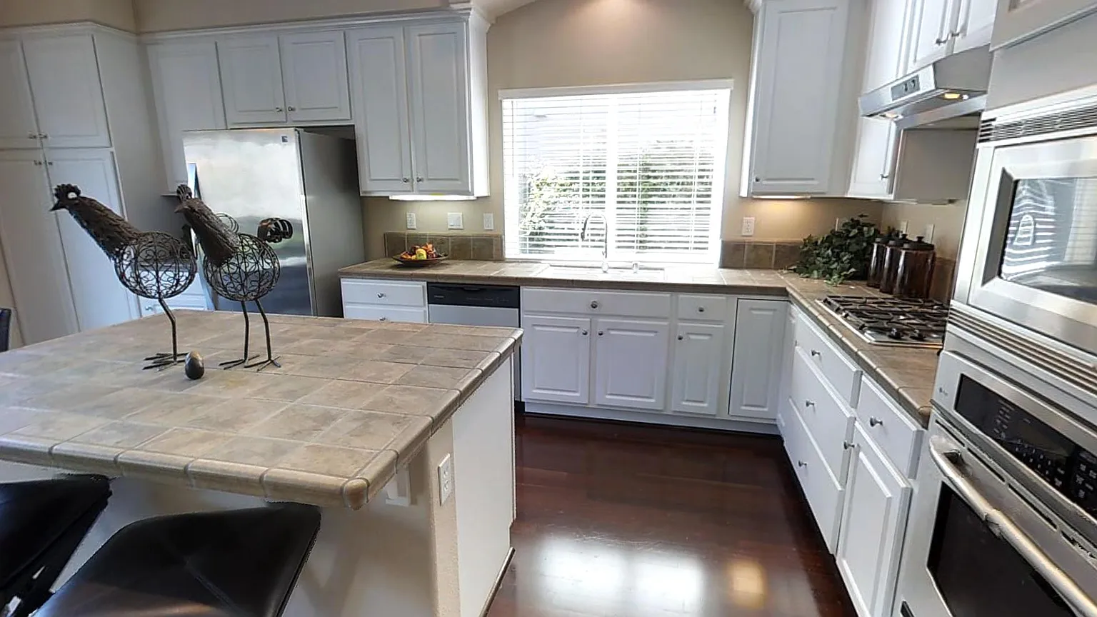 6424 Camellia Point Way photo 1