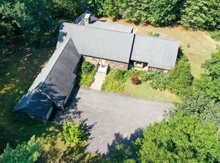 870 Main St, Dunstable, MA 01827