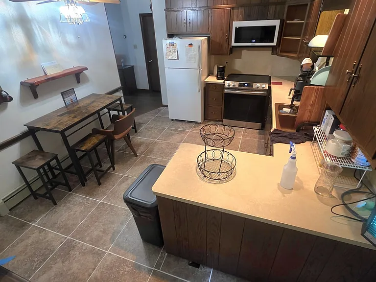 300 Angora Rd — Photo 10