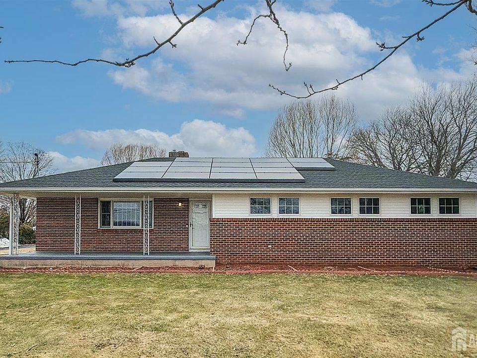 1st image of 168 Line Rd