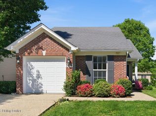 7006 Little Oak Ct, Louisville, KY 40291