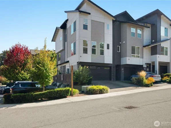 15720 Meadow Road #G1, Lynnwood, WA 98087