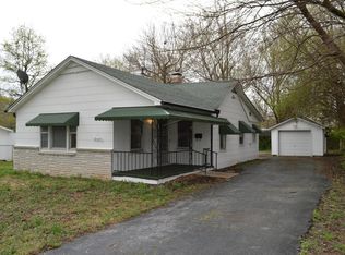 2100 W Walnut St, Springfield, MO 65806