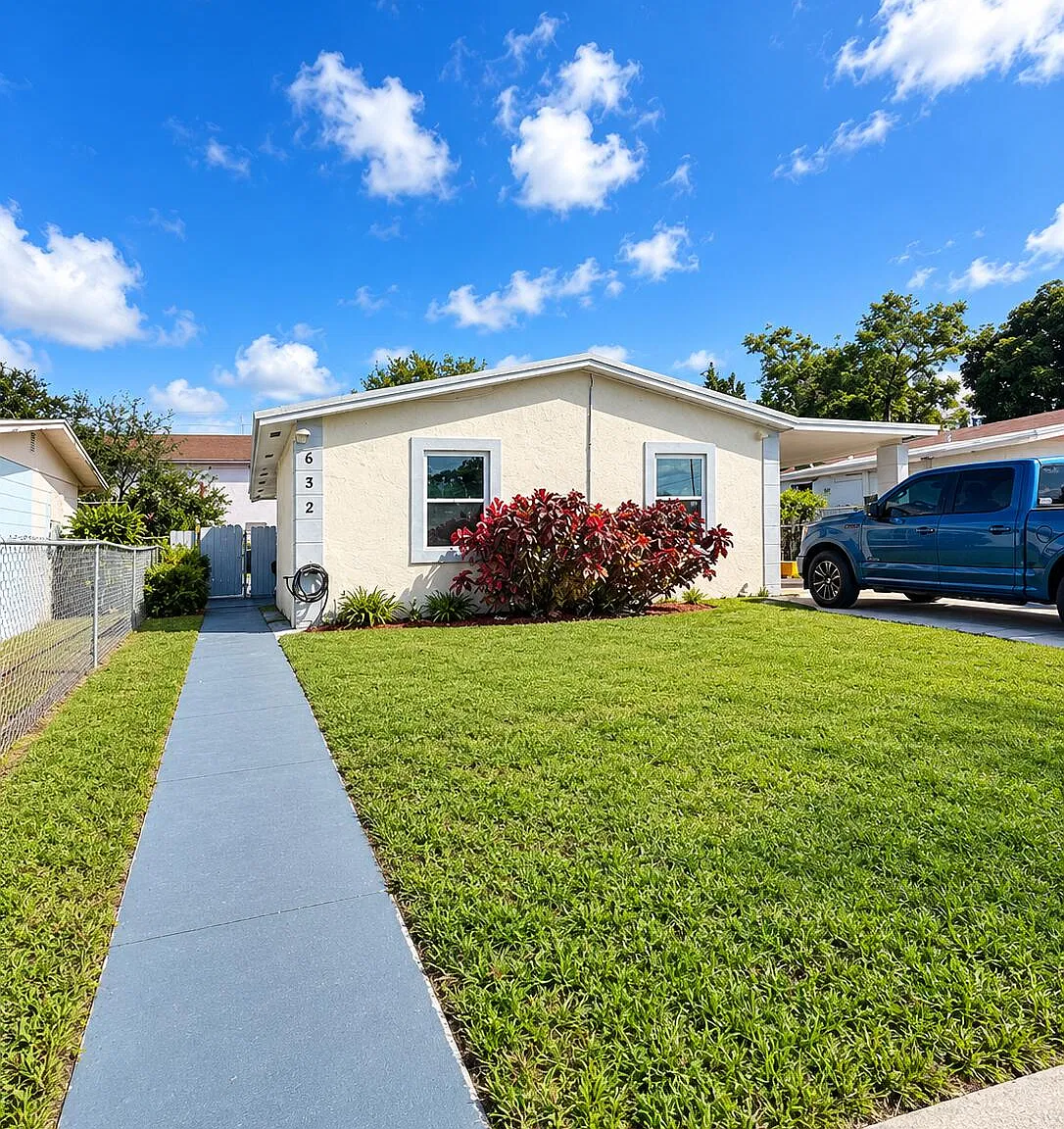 1 bed, 1.0 bath, 200 sqft, $850 — Photo 1