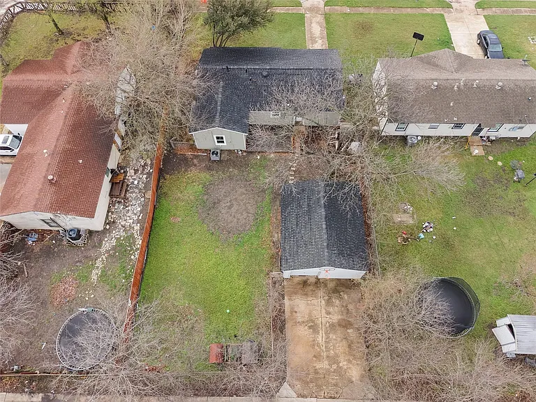 2655 Larry Dr — Photo 17