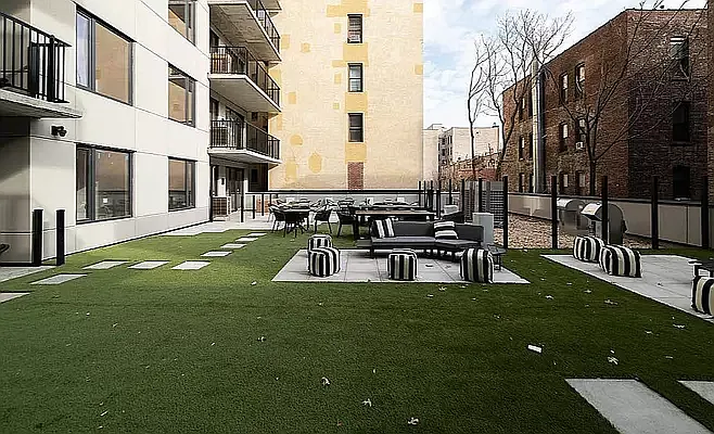 Rented by Highline Residential | media 38