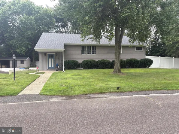 105 Ledden Ln, Turnersville, NJ 08012
