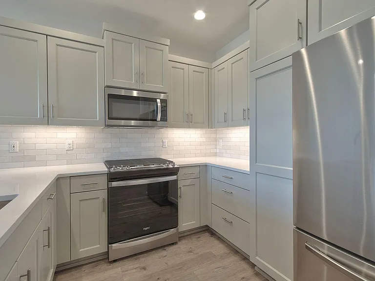 5617 SE Logan Ln — Photo 14