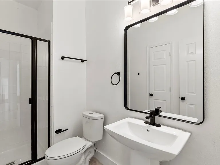3309 Grantham Dr — Photo 10
