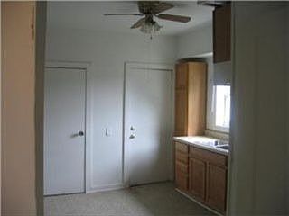2nd image of 1035 Haskell Ave
