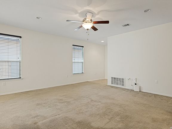 5th image of 8825 Capitol View Dr