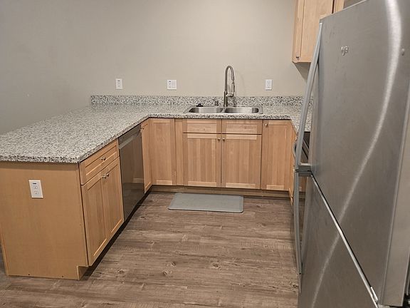 3rd image of 6635 24th St #6635