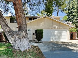 13465 Aldergrove St, Sylmar, CA 91342