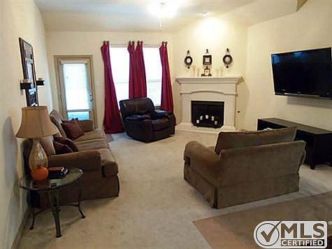 5th image of 10240 Ashburn Dr
