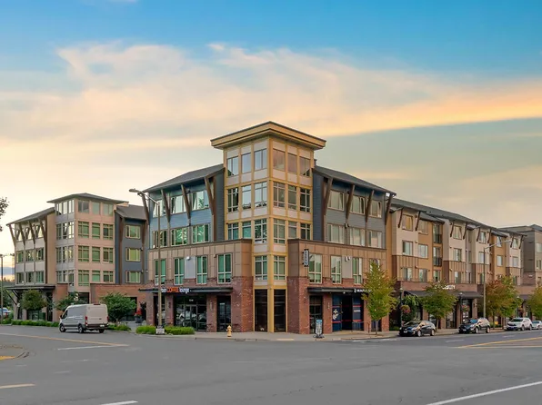 Slater 116, 12340 NE 115th Pl #315, Kirkland, WA 98033