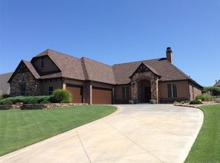233 Waterford St, Catoosa, OK 74015