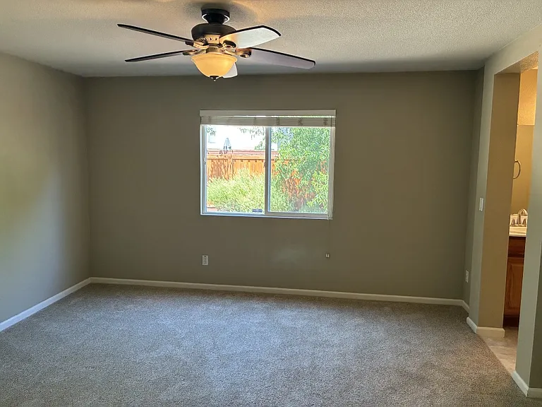 1837 Hawkhaven Way — Photo 14