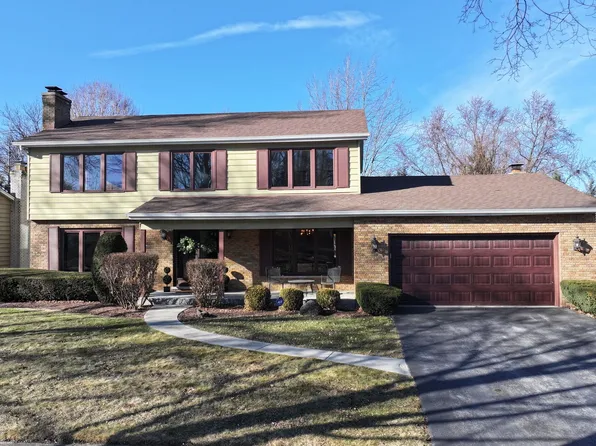 1470 Wood Ave, Downers Grove, IL 60515