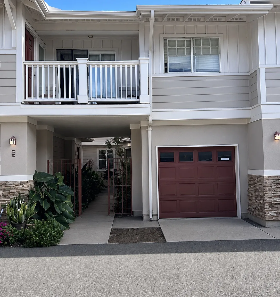2 bed, 2.5 bath, 1233 sqft, $4,200 — Photo 1