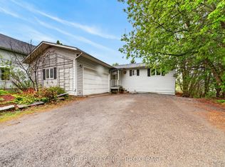 4331 Mill St, South Frontenac, ON K0H1V0