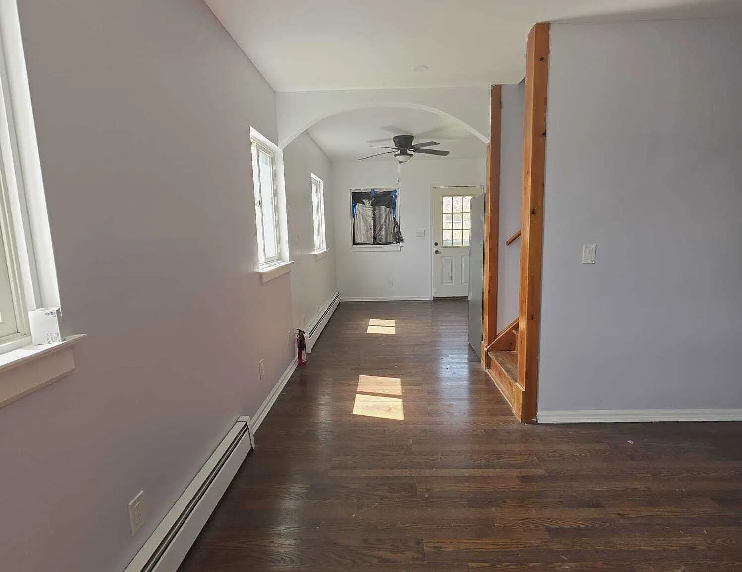 3 bed, 1.5 bath, 1255 sqft, $2,200 — Photo 4