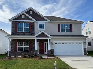 3555 River Farm Dr #373, Kernersville, NC 27284