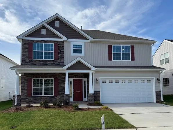 3555 River Farm Dr #373, Kernersville, NC 27284