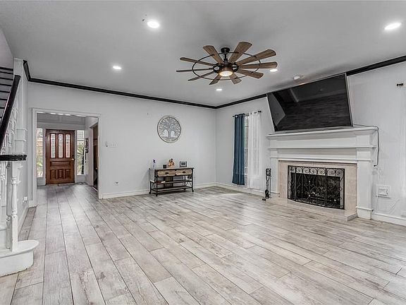 5th image of 12830 Woodlite Ln