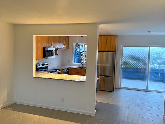 4th image of 632 E Solana Cir