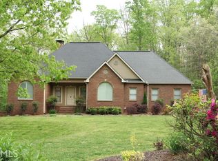 15 Mill Trace Ct, Cleveland, GA 30528