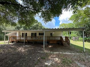 8029 N Meadowview Cir, Tampa, FL 33625