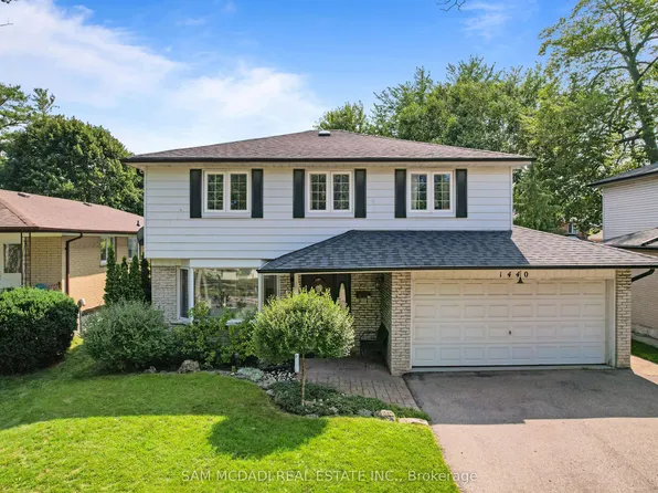 1440 Leda Ave, Mississauga, ON L5G 4B7