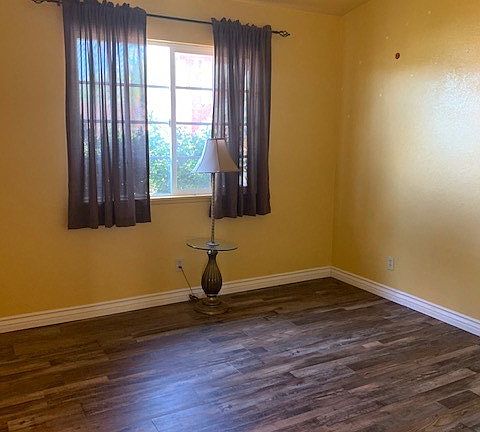 5th image of 7053 Via Flores St