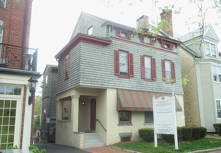 14 Elm St — Photo 1