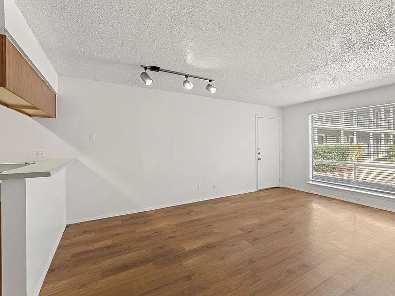 Patton Apartments — Photo 43