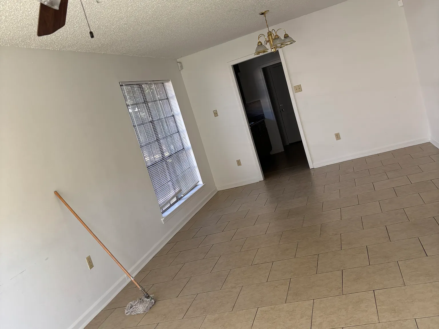15013 Forest Grove (78) — Photo 2