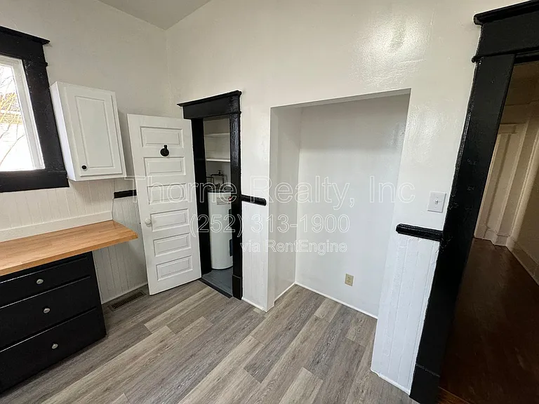 322 S Pearl St — Photo 13