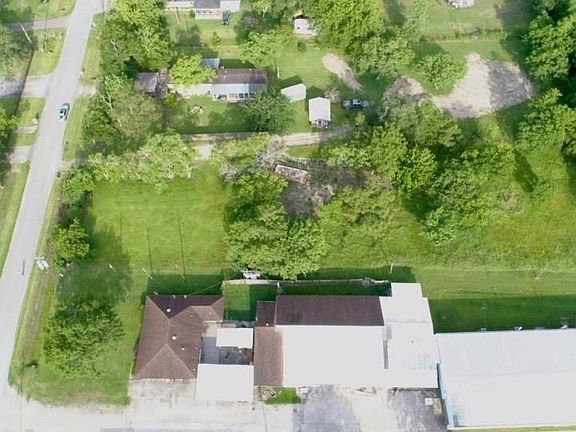 2nd image of 5725 Cottonwood St #553