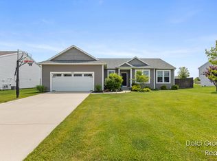 4208 Shetland Dr, Hudsonville, MI 49426