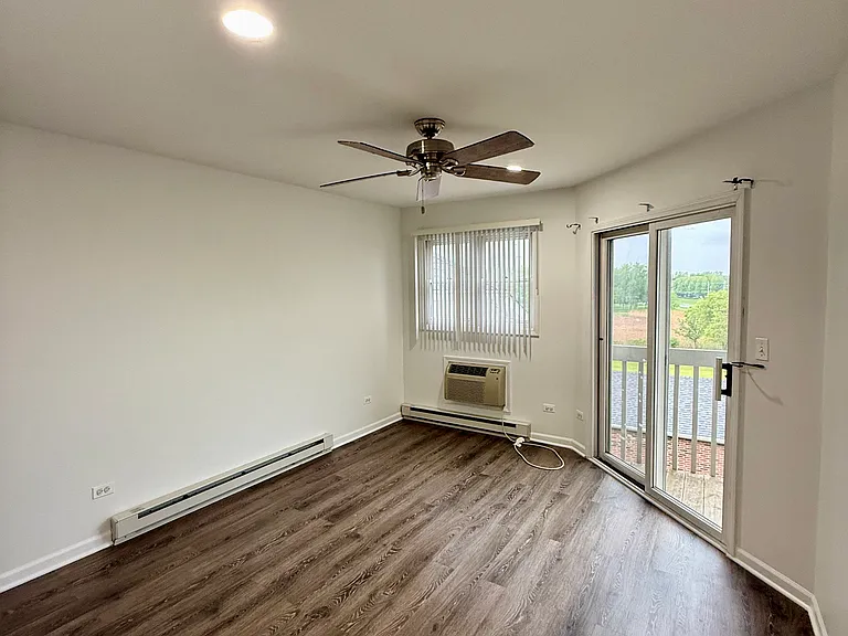 1363 Cunat Ct #3B — Photo 7