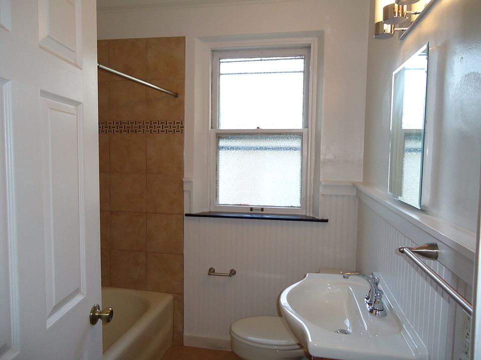 1st image of 7139 Dartmouth Ave