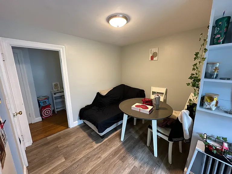 491 Lynn St #1 — Photo 9